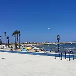 Piso Red Harmony * Τορεβιέχα